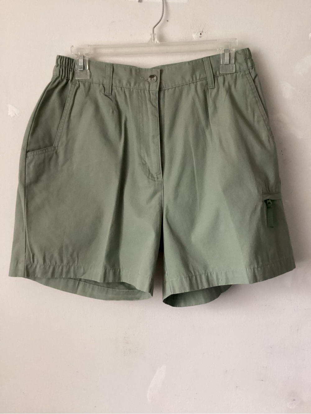 Wool rich Women’s Lightweight Sage Green Casual Shorts